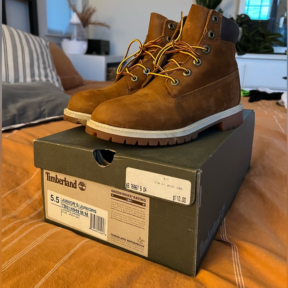 Juniors honey Timberlands
